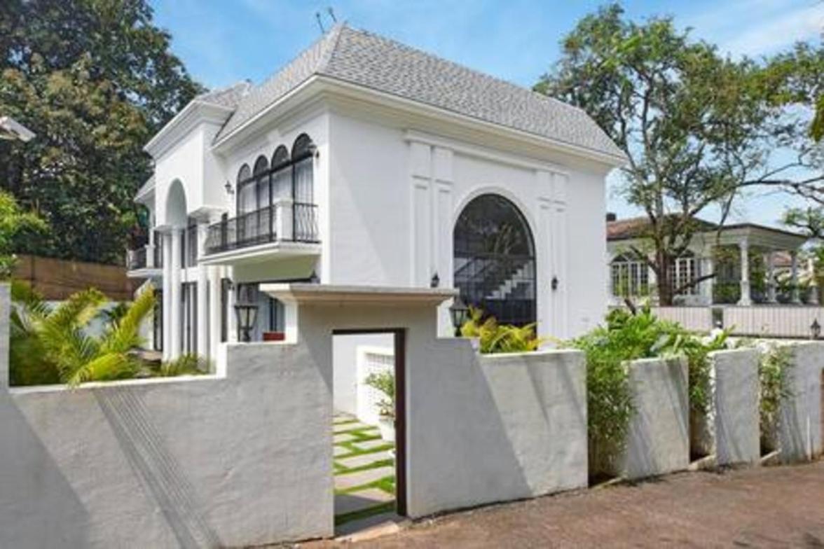 Moon Forest 1 - Luxurious 5bhk In Assagao * GOA